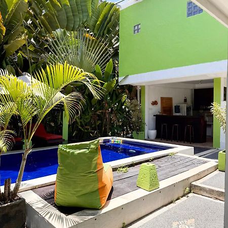 Urban Jungle Beach House Canggu Eksteriør billede