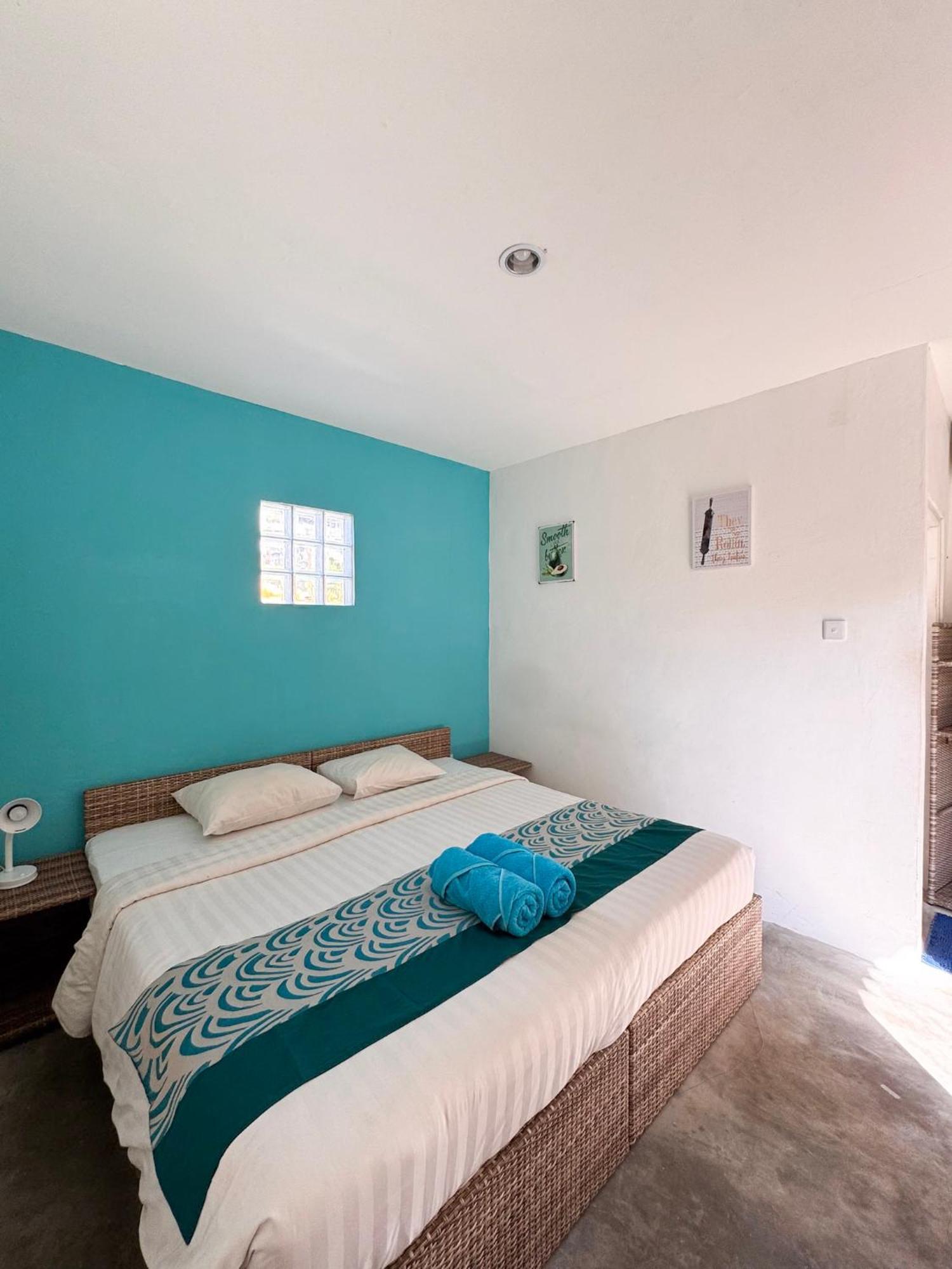 Urban Jungle Beach House Canggu Eksteriør billede