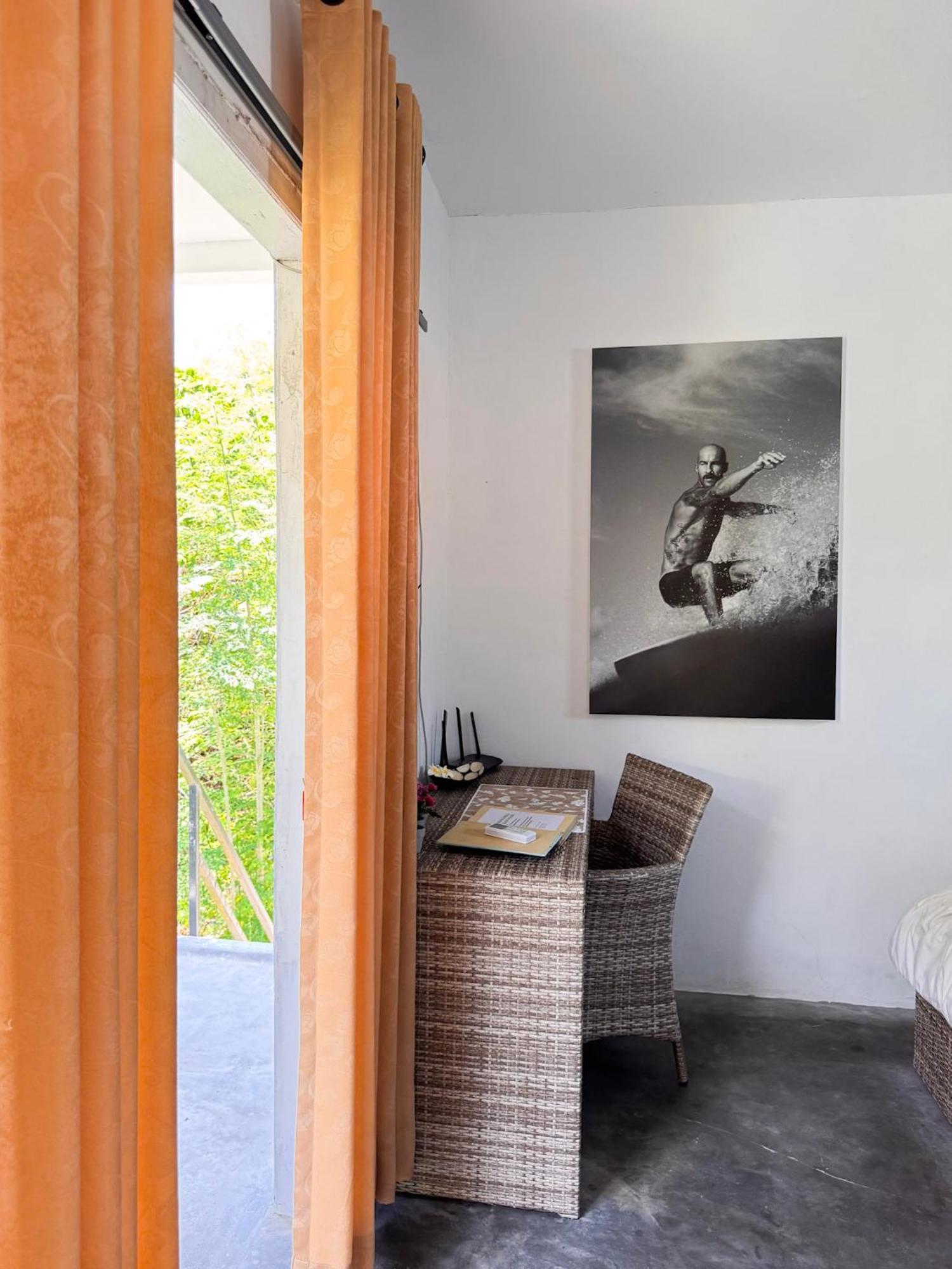 Urban Jungle Beach House Canggu Eksteriør billede